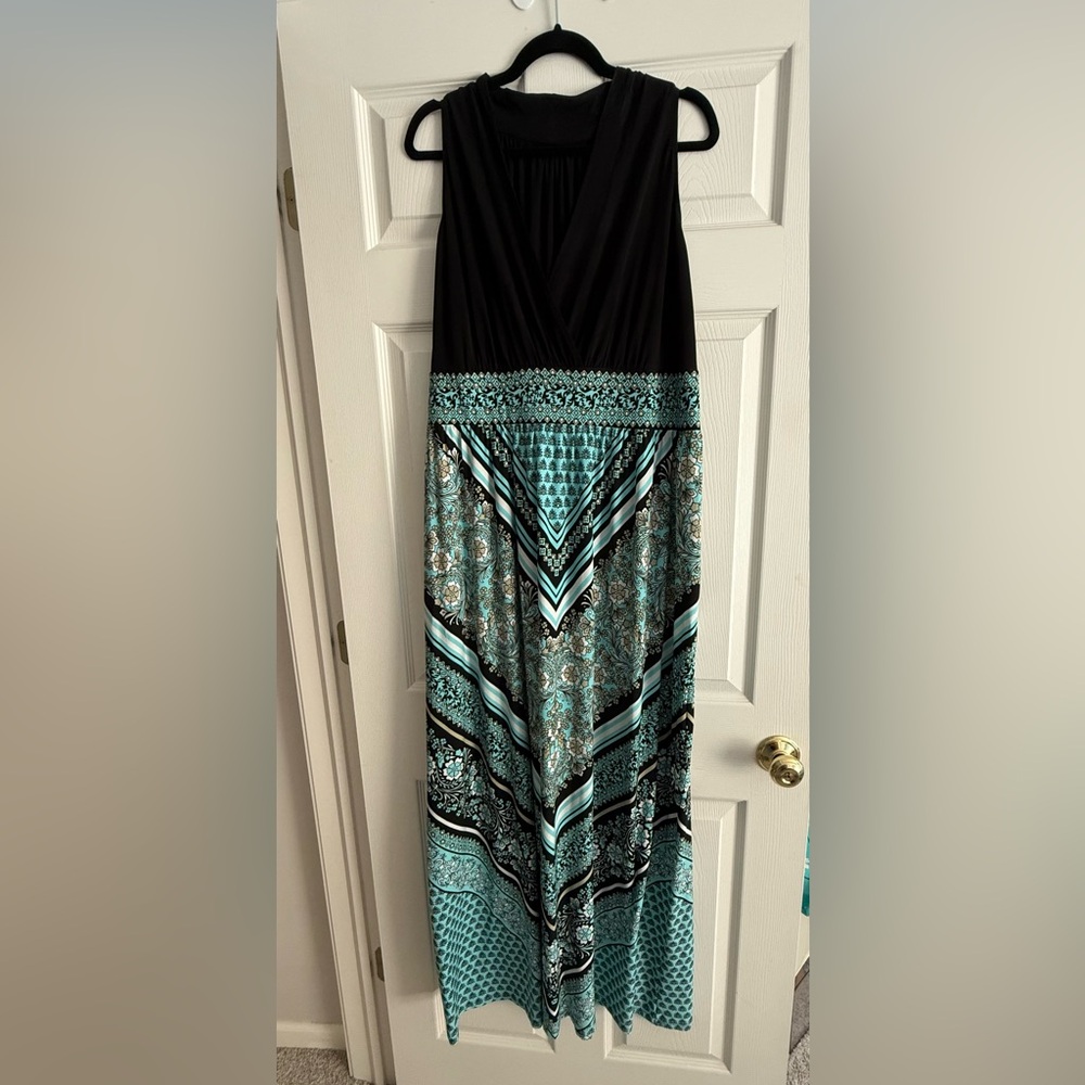Black and Teal Patterned Maxi Dress